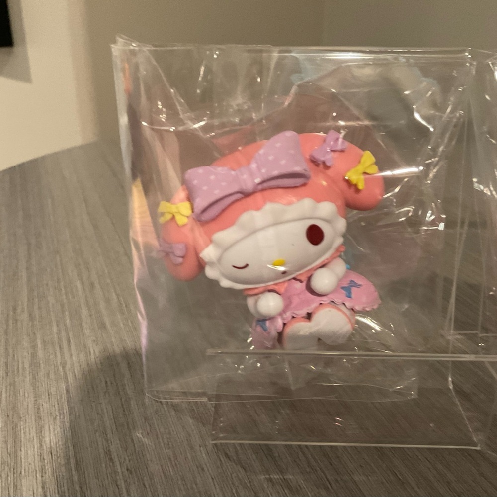 My Melody Mini Figures - Set of 3 - Picture 7 of 7